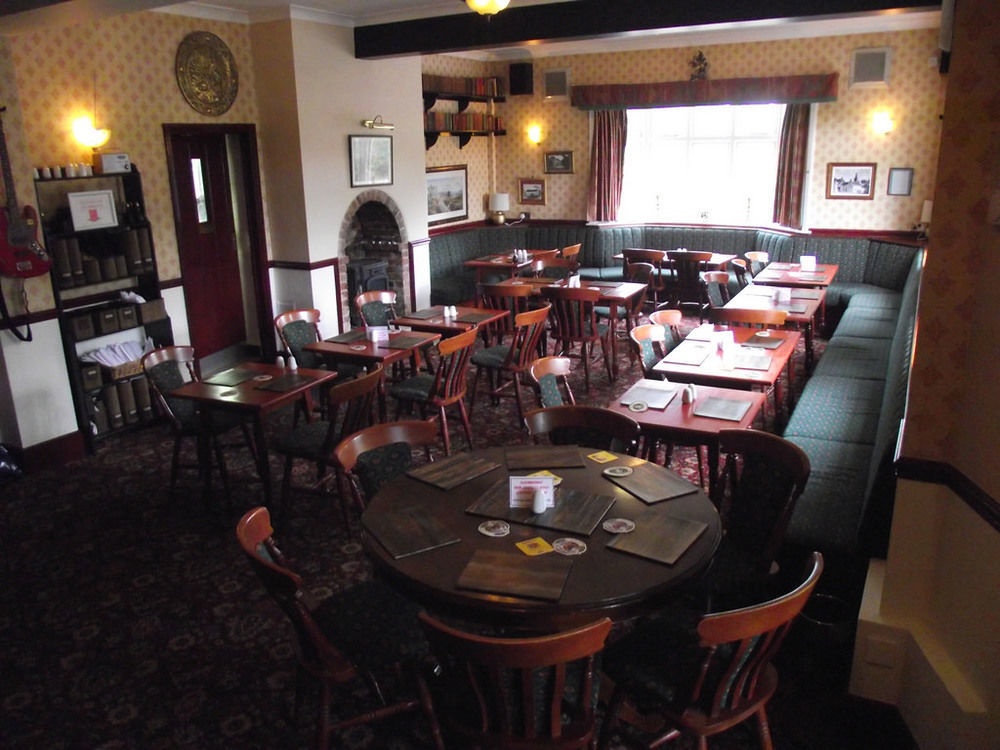 The Waggon And Horses Hotel Great Yeldham Bagian luar foto